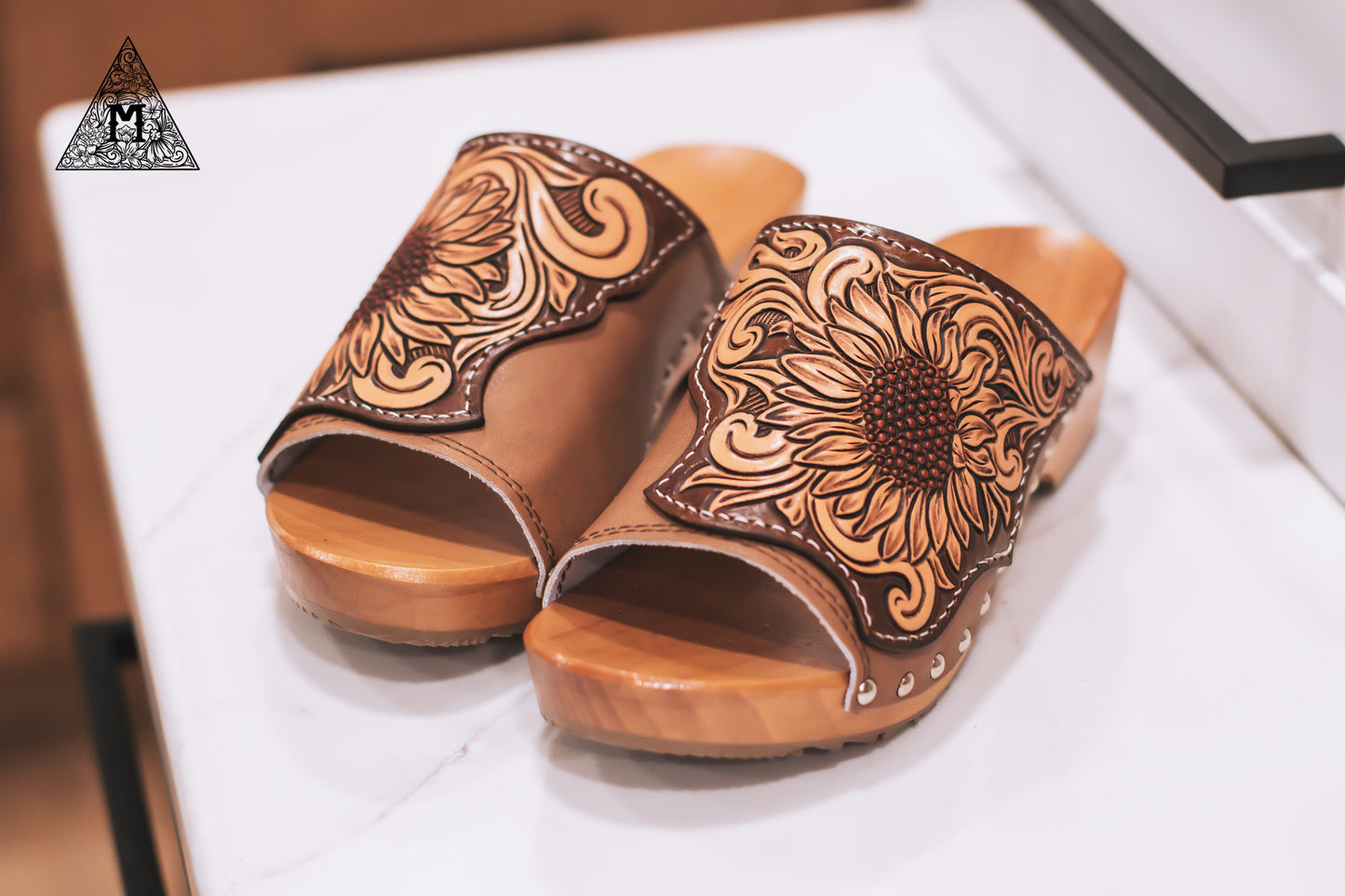 SALE Women's wooden sole clog sandals with tooled leather Size EU 39 US 8.5 or 9