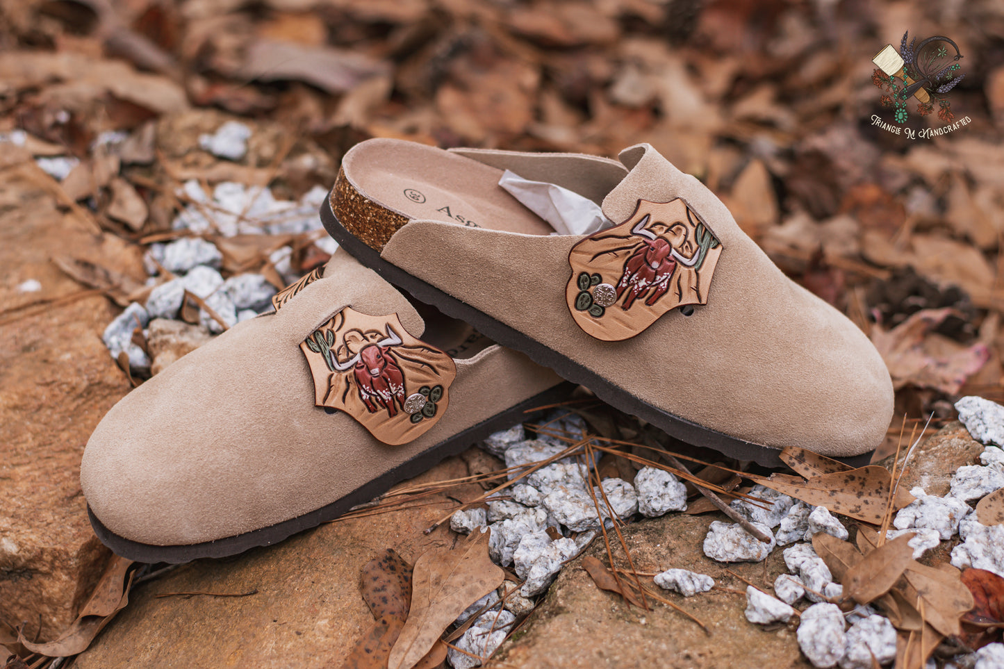 Women's "Off Brand" Clogs Size EU 39 US 8 with tooled leather straps